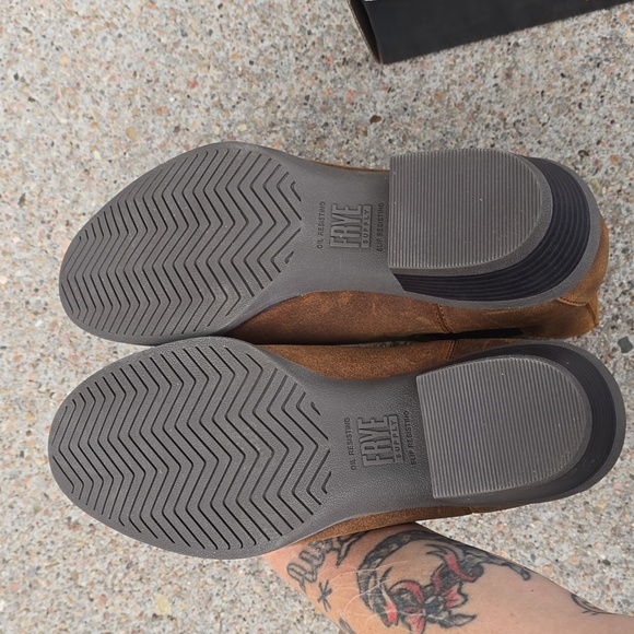 NEW Frye Women's Safety-Crafted Chelsea Steel Toe Work Boots FR40502F - Picture 10 of 10